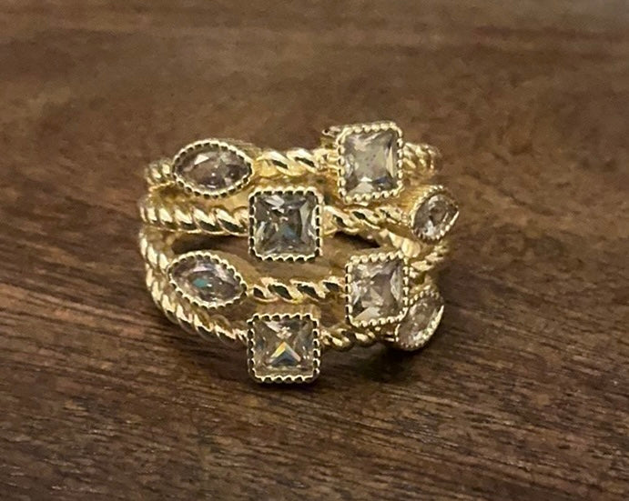 Waterproof Crystal Ring - Rhodium Plated Gold for Everyday Wear